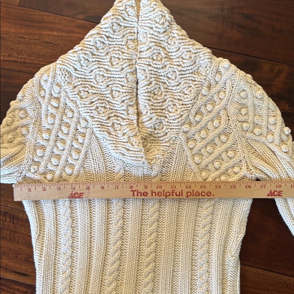 Eve | Cream Cable Knit Women Sweater with Pom Pom details - Picture 7 of 11